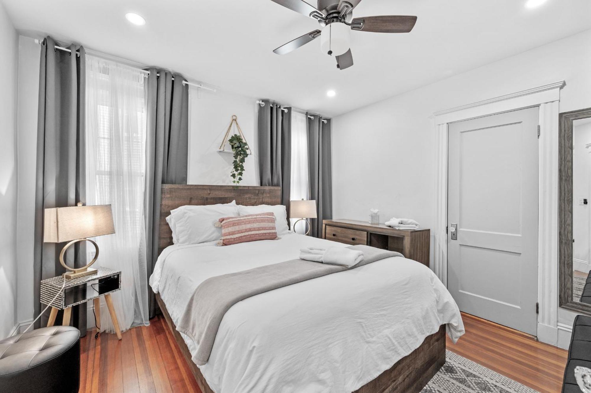 Roslindale Village Condos Бостон Екстер'єр фото